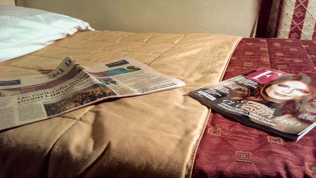 Hotel Caprice à Avigliana Chambre photo